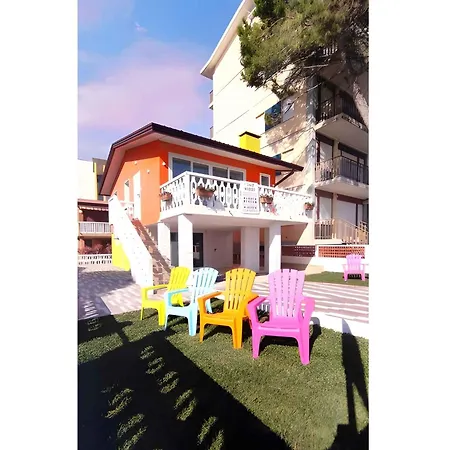 Apartman In 42860