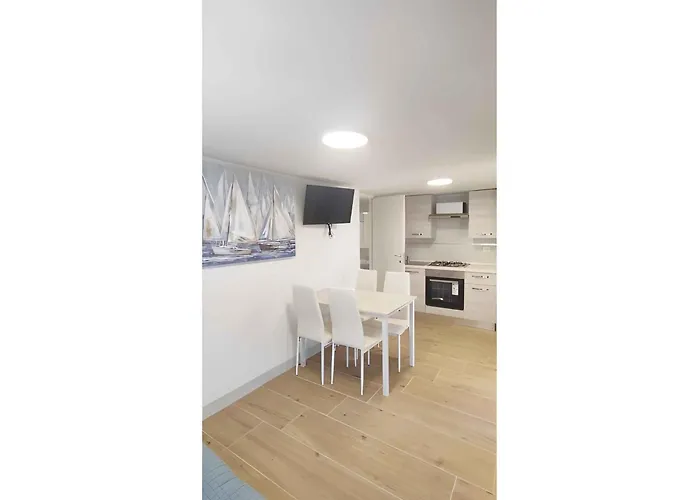 In 42860 Апартаменти *