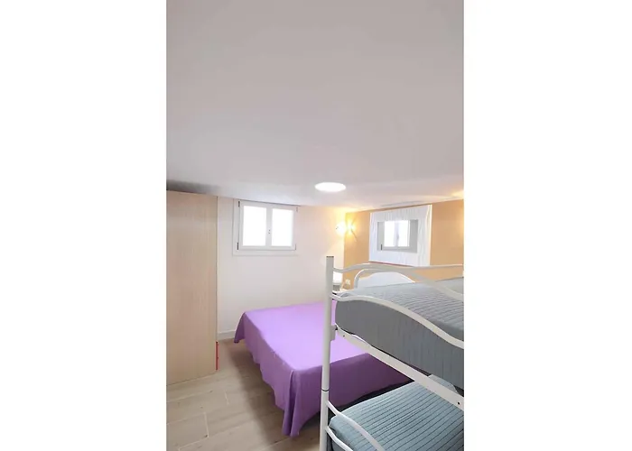 In 42860 * Бібіоне