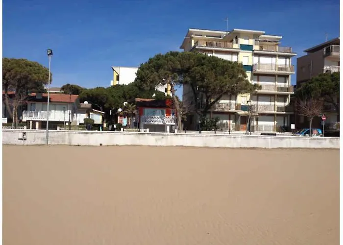 Διαμέρισμα In 42860 *